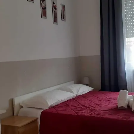 Domus Vatican Holiday's Frühstückspension 4*