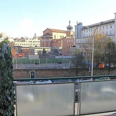 Domus Vatican Holiday's Bed & Breakfast 4*