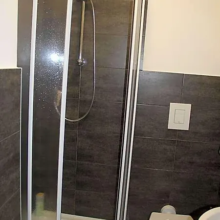 Domus Vatican Holiday's Bed & Breakfast 4*
