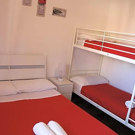 Domus Vatican Holiday's 4*
