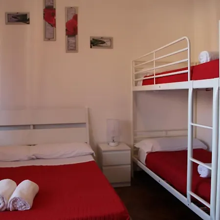 Domus Vatican Holiday's Bed & Breakfast *