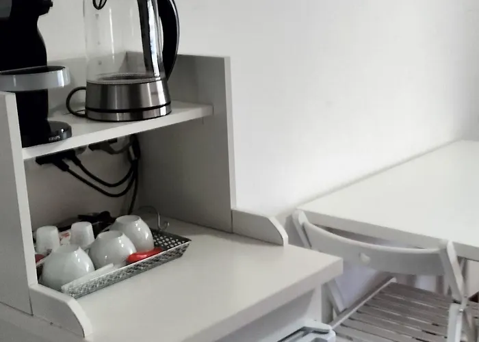 Domus Vatican Holiday's 4*