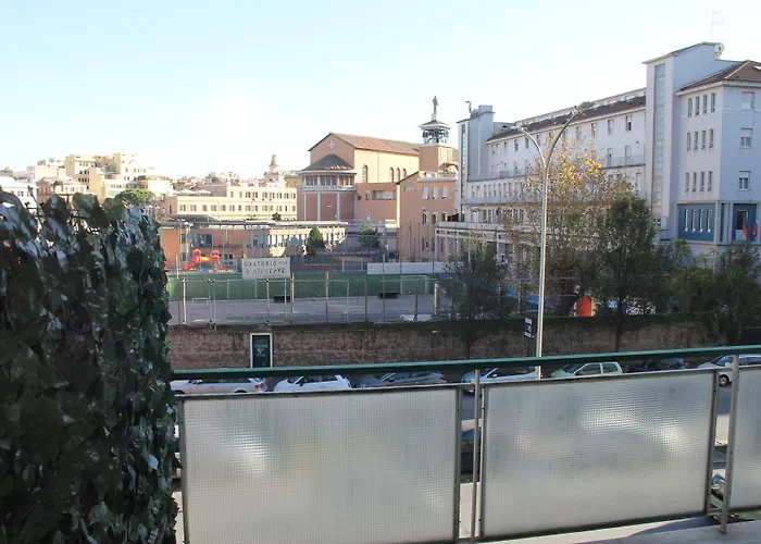 Domus Vatican Holiday's