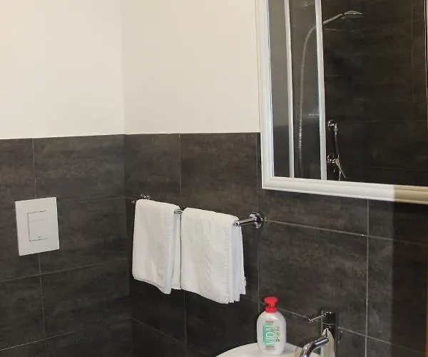 Domus Vatican Holiday's 4*